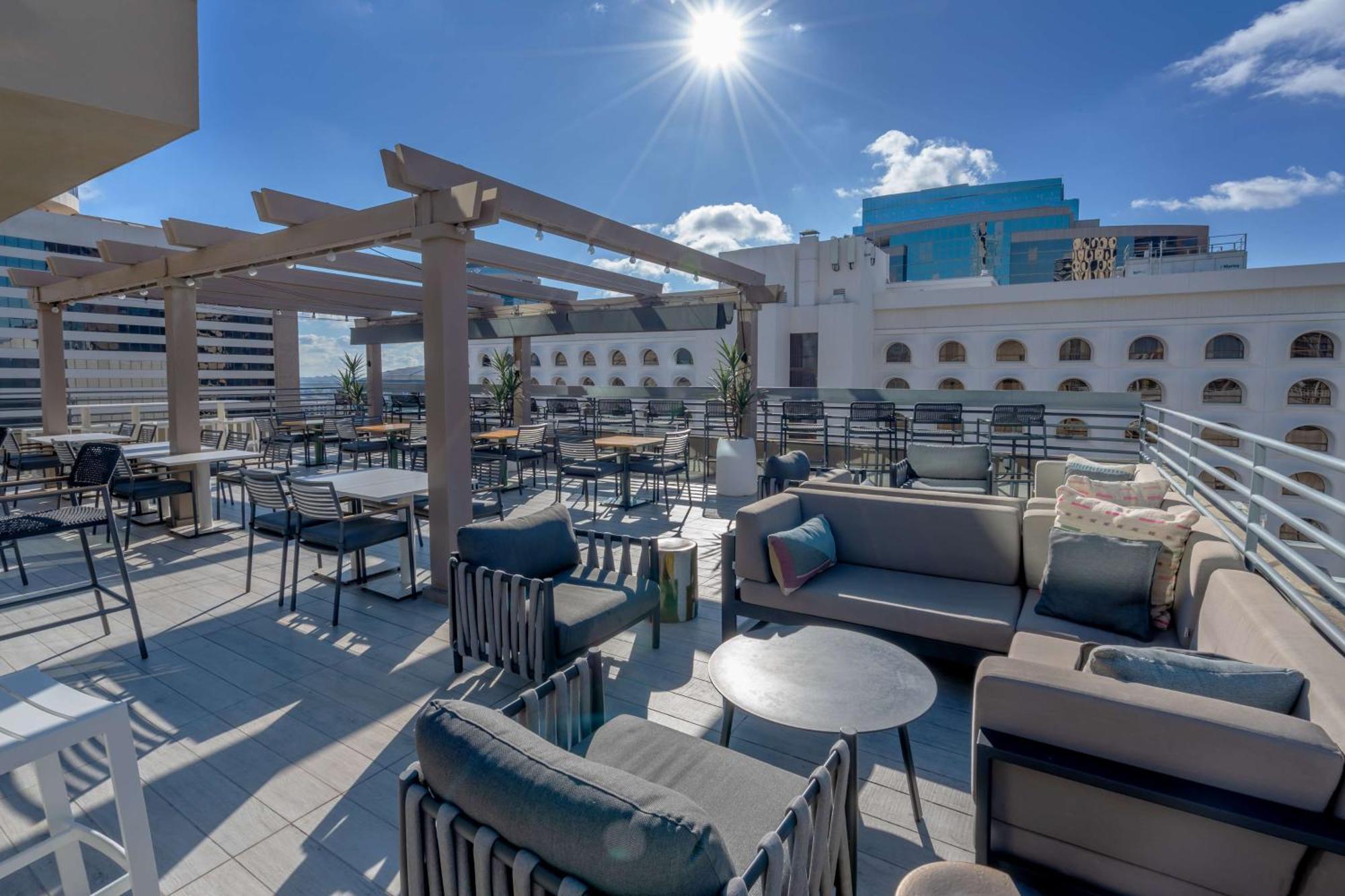 Hilton Garden Inn Phoenix Downtown Екстериор снимка