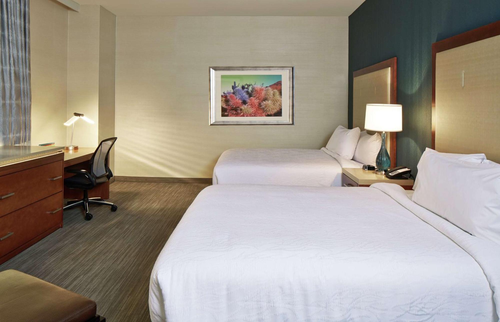 Hilton Garden Inn Phoenix Downtown Екстериор снимка