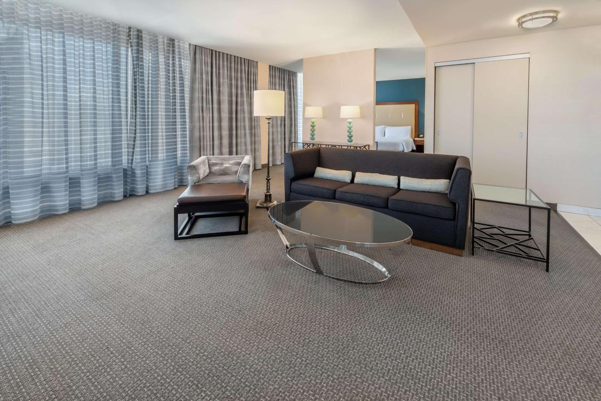 Hilton Garden Inn Phoenix Downtown Екстериор снимка