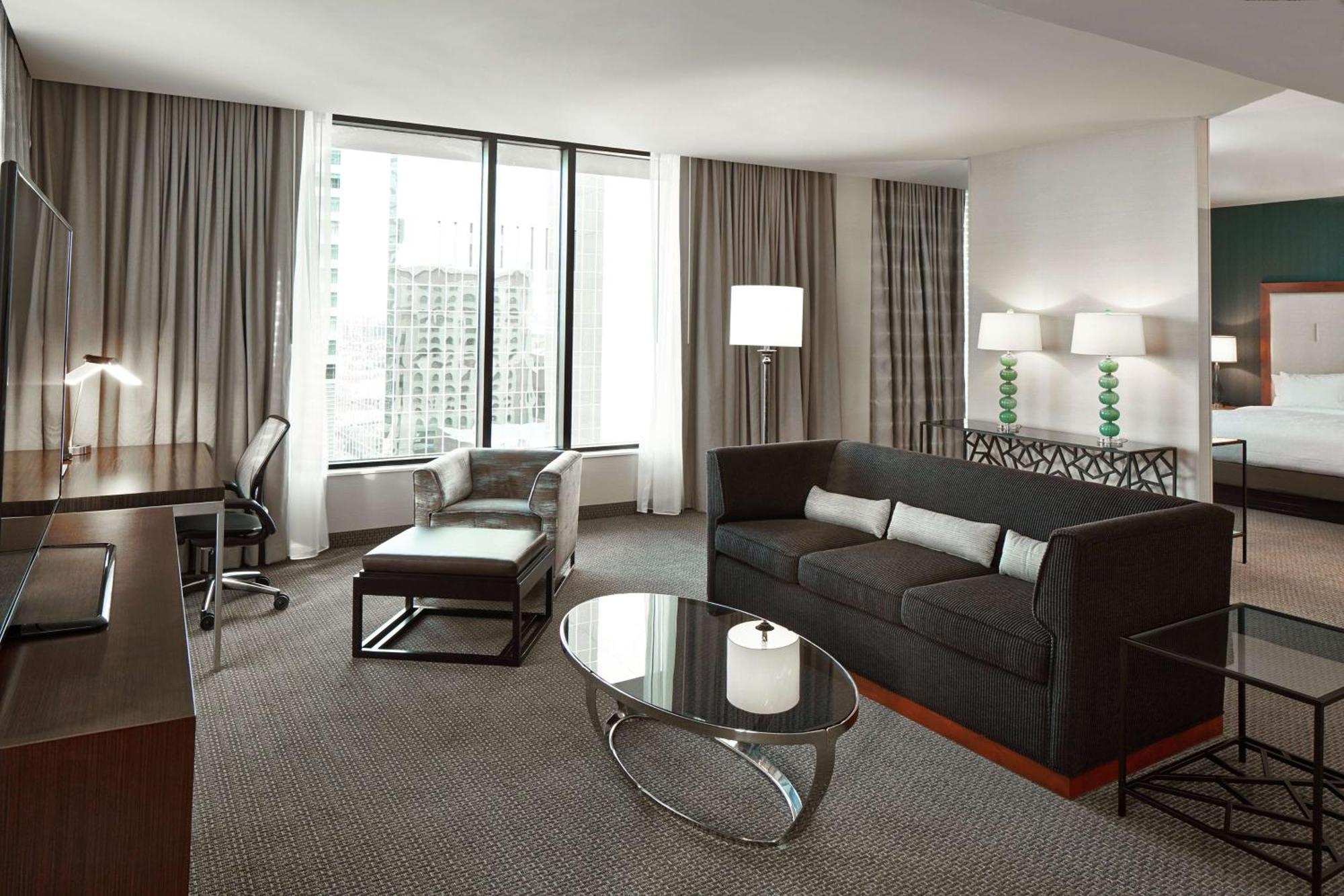 Hilton Garden Inn Phoenix Downtown Екстериор снимка